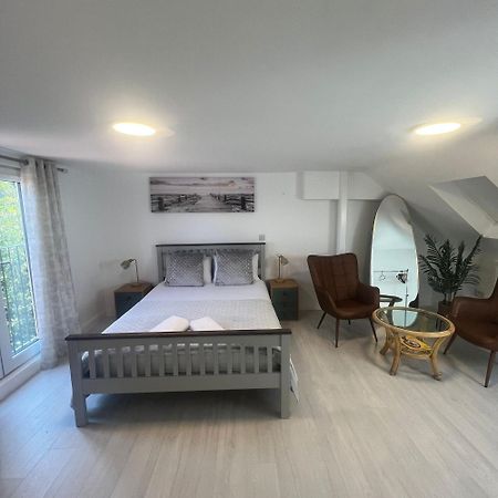 Beautiful Home In Oxford Bagian luar foto