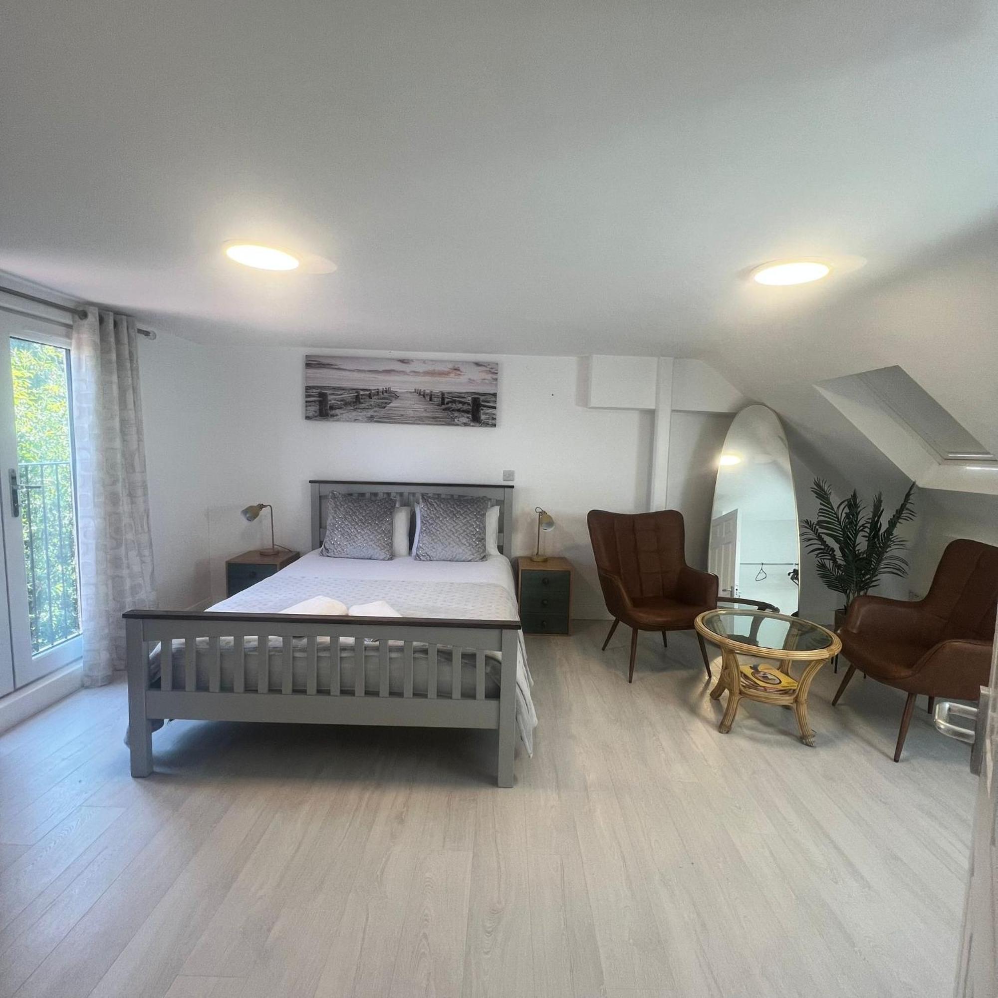 Beautiful Home In Oxford Bagian luar foto